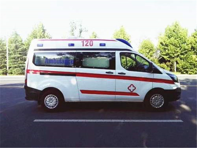 鄂托克前救护车出租服务案例6